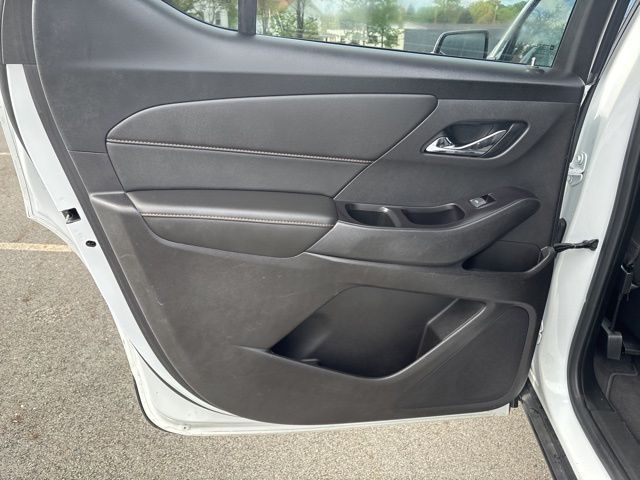 used 2019 Chevrolet Traverse car, priced at $19,999