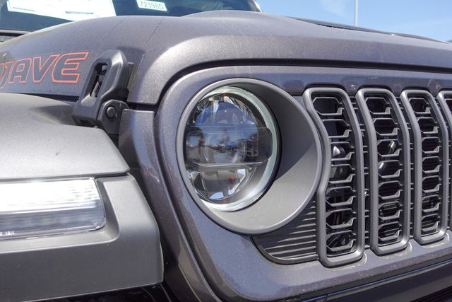 new 2025 Jeep Gladiator car, priced at $49,696