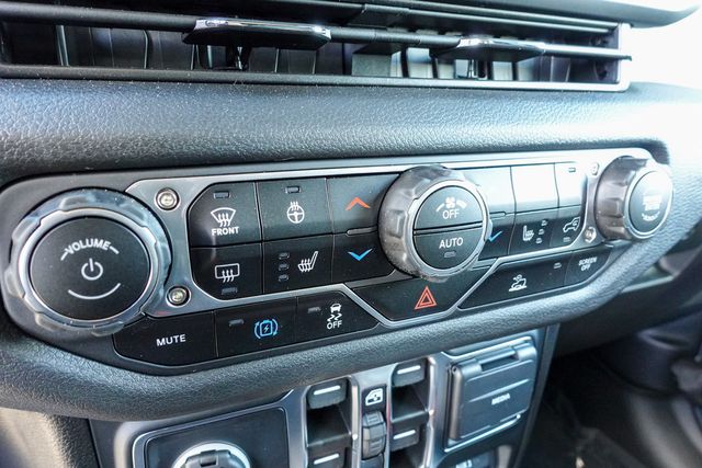 new 2025 Jeep Wrangler car, priced at $55,069