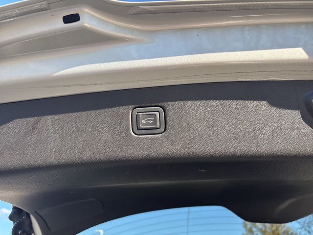 used 2021 Chevrolet Blazer car, priced at $18,789