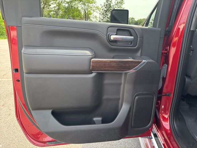 used 2022 GMC Sierra 2500HD car, priced at $46,999