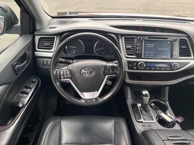 used 2019 Toyota Highlander car, priced at $18,999