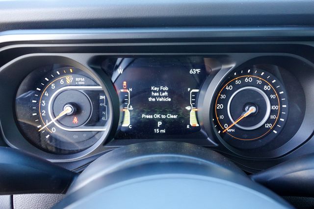new 2025 Jeep Gladiator car, priced at $49,610