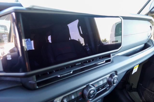 new 2025 Jeep Wrangler car, priced at $53,580