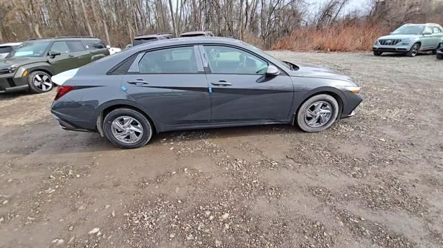 new 2025 Hyundai Elantra car, priced at $23,425