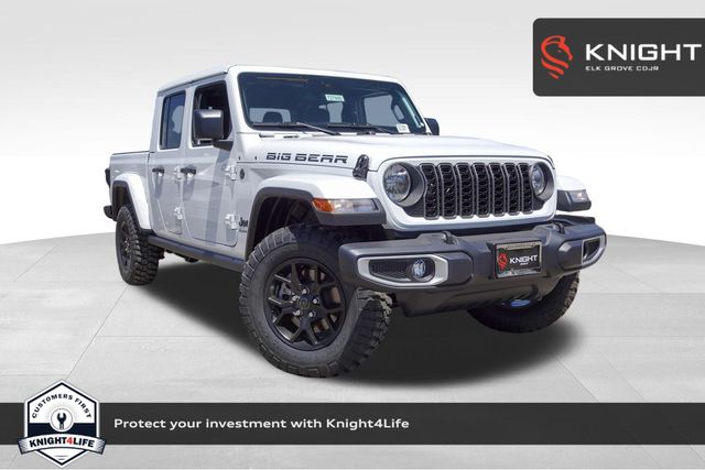 new 2025 Jeep Gladiator car, priced at $46,235