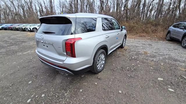 new 2025 Hyundai Palisade car, priced at $42,458