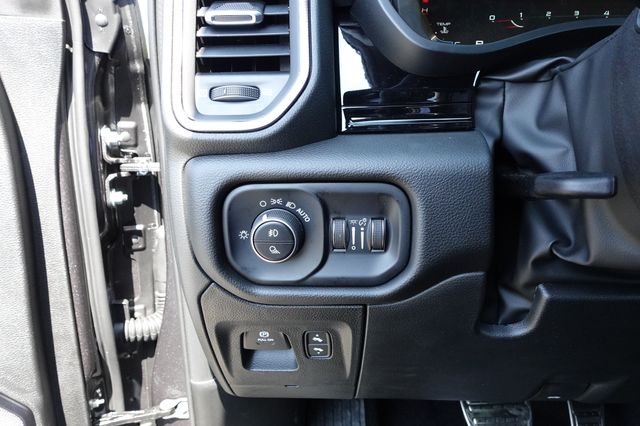 new 2025 Ram 1500 car, priced at $59,644