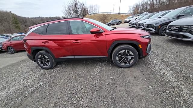 new 2025 Hyundai Tucson car, priced at $33,817