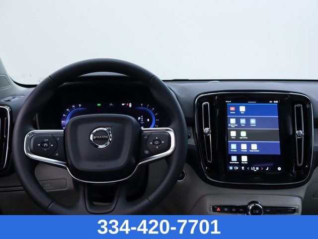 new 2025 Volvo XC40 car, priced at $43,997