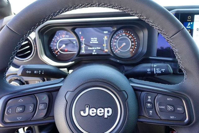 new 2025 Jeep Gladiator car, priced at $48,885