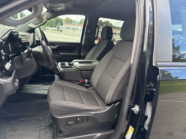 used 2022 Chevrolet Silverado 1500 car, priced at $38,999