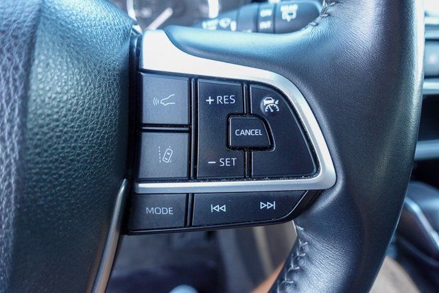 used 2023 Toyota Highlander car, priced at $29,244