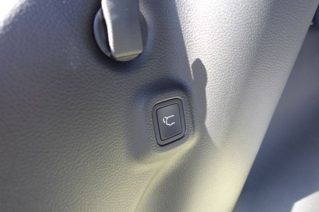 new 2025 Jeep Compass car, priced at $37,785