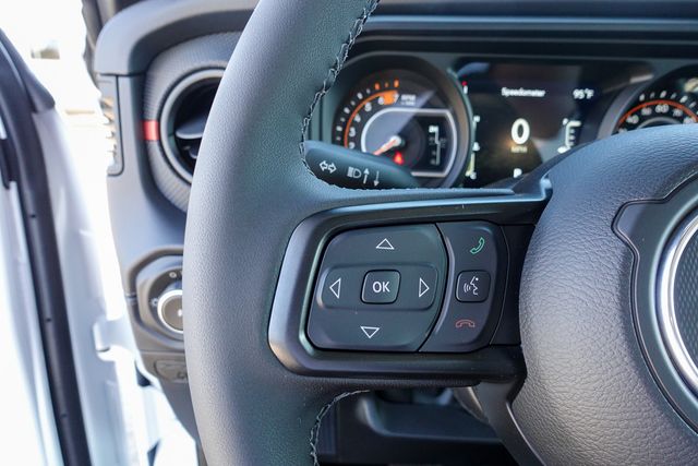 new 2025 Jeep Wrangler car, priced at $58,070