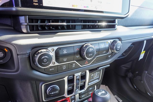 new 2025 Jeep Wrangler car, priced at $57,595