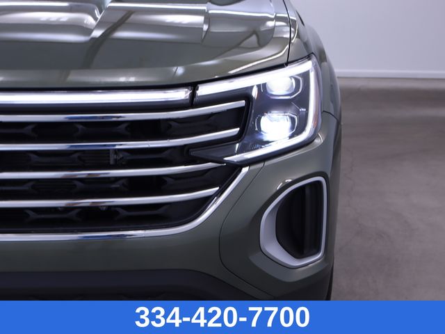 new 2025 Volkswagen Atlas car, priced at $44,096