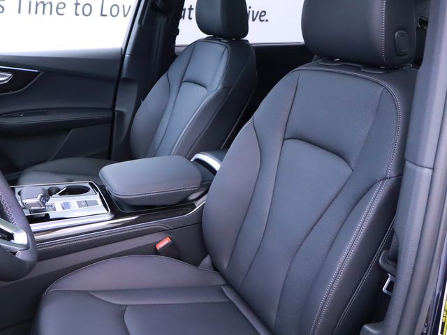 new 2025 Audi Q7 car, priced at $72,250