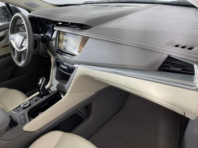 used 2023 Cadillac XT5 car, priced at $32,000