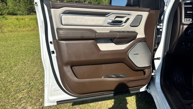 new 2025 Ram 1500 car, priced at $57,961