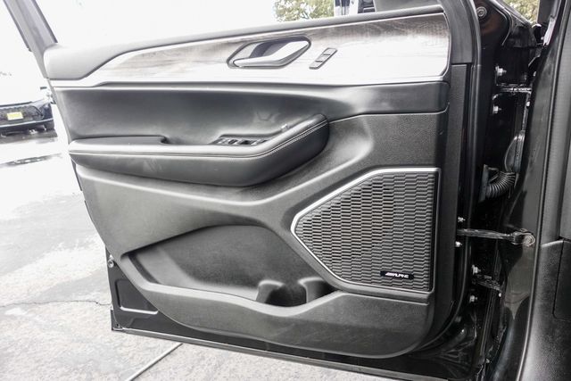 used 2022 Jeep Grand Cherokee car, priced at $27,000