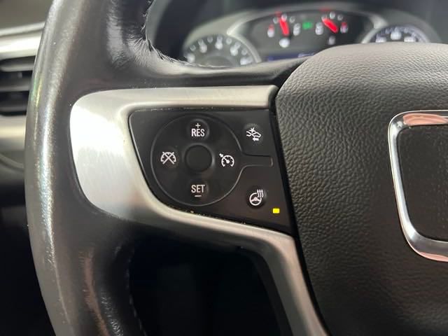 used 2022 GMC Acadia car, priced at $26,000