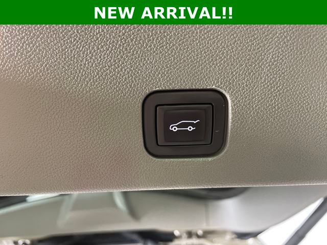used 2023 Cadillac XT6 car, priced at $39,000