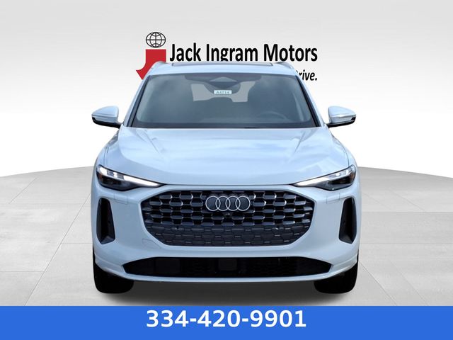 new 2025 Audi Q5 car, priced at $61,300