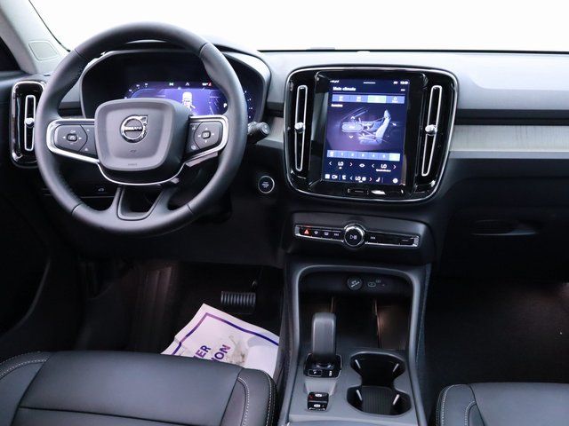 new 2025 Volvo XC40 car, priced at $41,459