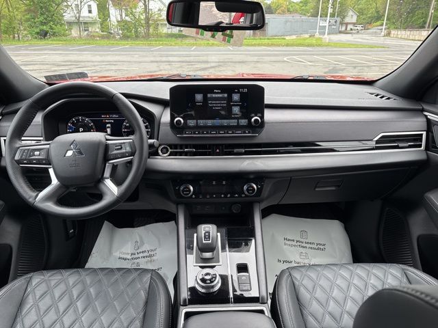 used 2023 Mitsubishi Outlander car, priced at $29,189