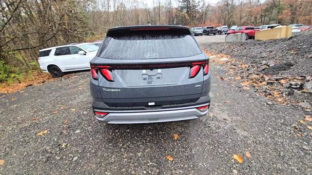 new 2025 Hyundai Tucson car, priced at $33,230