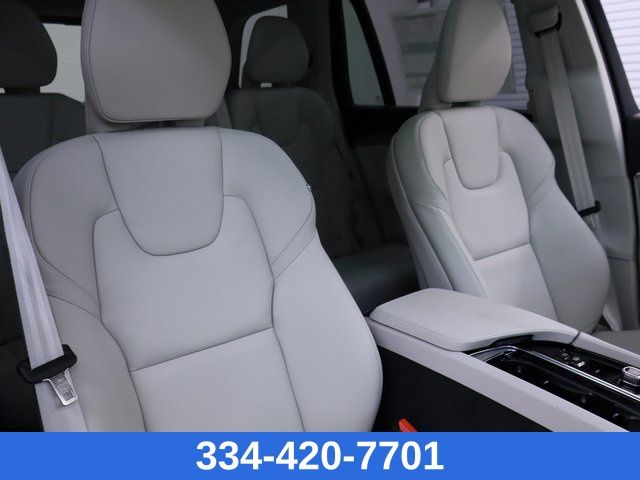 new 2025 Volvo XC90 car, priced at $59,577