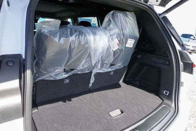 new 2025 Jeep Grand Cherokee L car, priced at $54,112