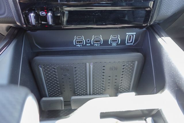 new 2025 Ram 1500 car, priced at $61,959