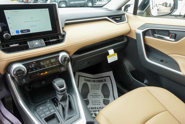 new 2025 Toyota RAV4 car