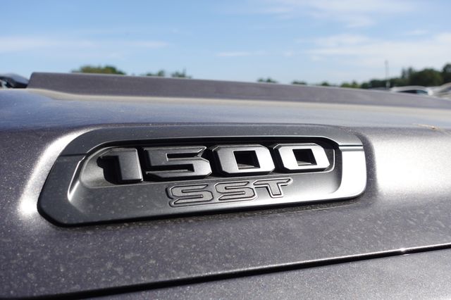 new 2025 Ram 1500 car, priced at $48,648