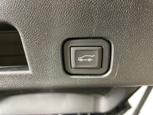 new 2025 GMC Acadia car, priced at $52,000