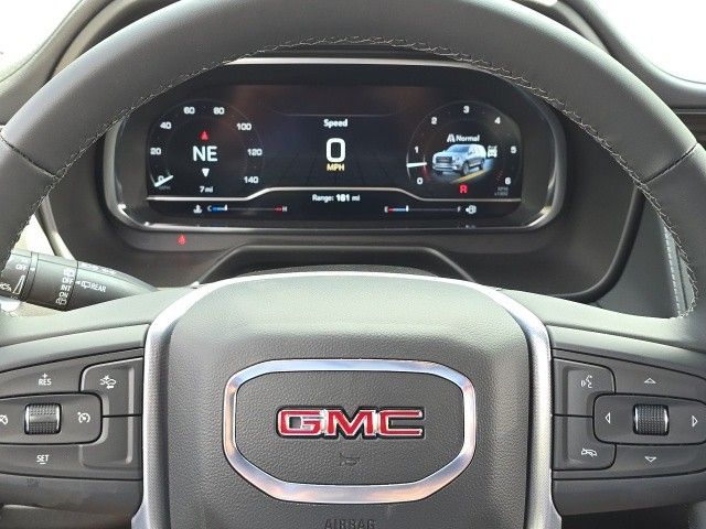 new 2024 GMC Yukon car, priced at $61,155