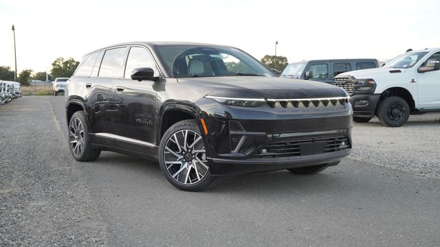 new 2025 Jeep Wagoneer S car, priced at $45,769