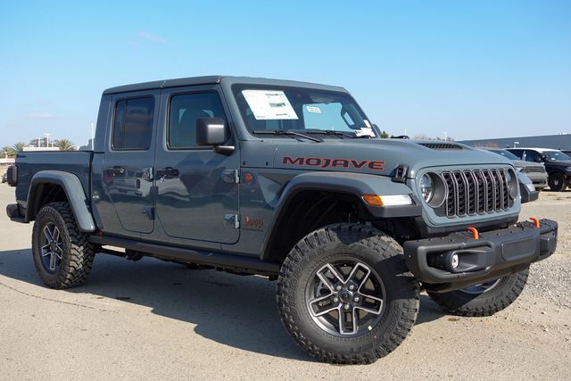 new 2025 Jeep Gladiator car, priced at $62,085