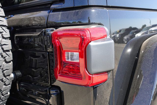 new 2025 Jeep Wrangler car, priced at $57,595