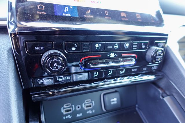 new 2025 Jeep Grand Cherokee car, priced at $53,316