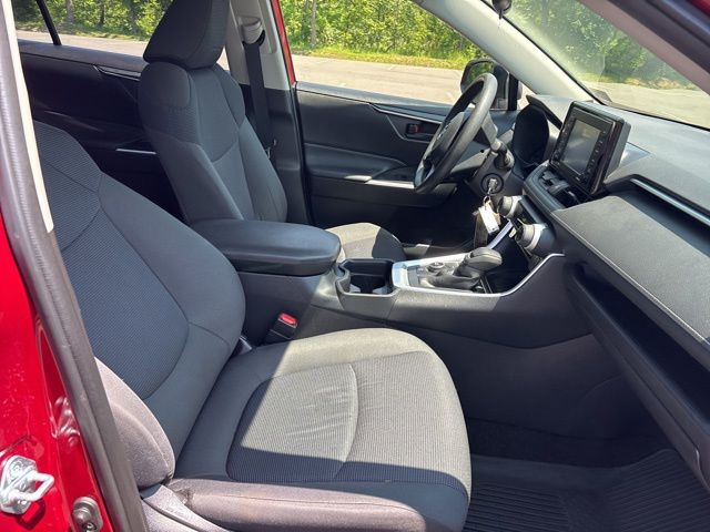 used 2021 Toyota RAV4 Hybrid car, priced at $27,651