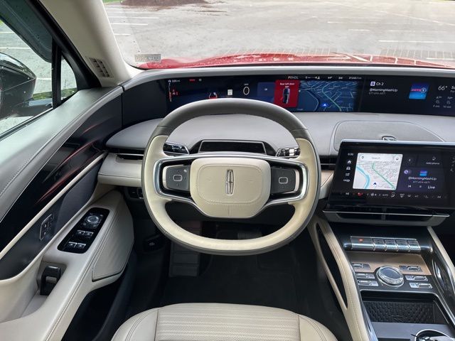 used 2024 Lincoln Nautilus car, priced at $44,999
