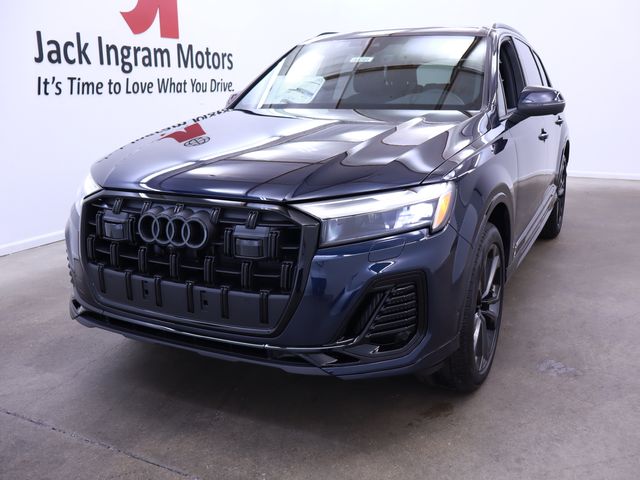 new 2025 Audi Q7 car, priced at $72,250