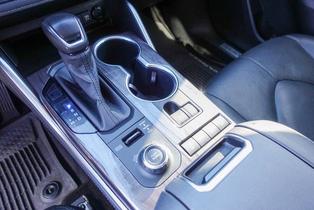 used 2020 Toyota Highlander car, priced at $32,000