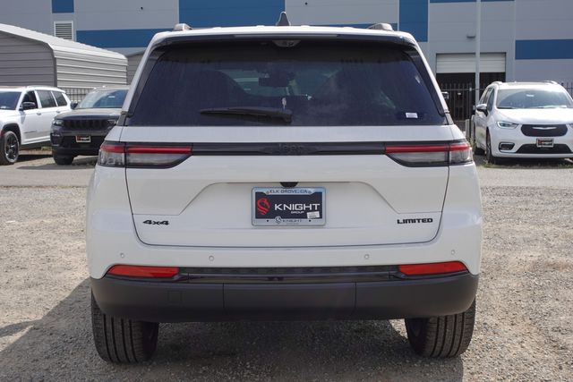 new 2025 Jeep Grand Cherokee car, priced at $55,335