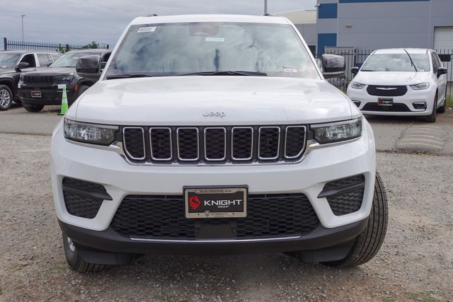 new 2025 Jeep Grand Cherokee car, priced at $33,530