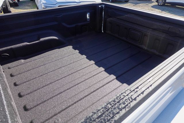 new 2025 Jeep Gladiator car, priced at $57,320