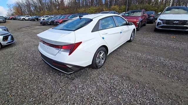 new 2025 Hyundai Elantra car, priced at $23,565